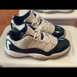 Jordan 11 Concord Low